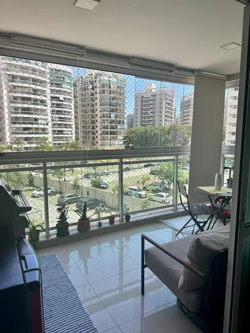 Foto 1 de Apartamento com 4 Quartos à venda, 103m² em Barra da Tijuca, Rio de Janeiro