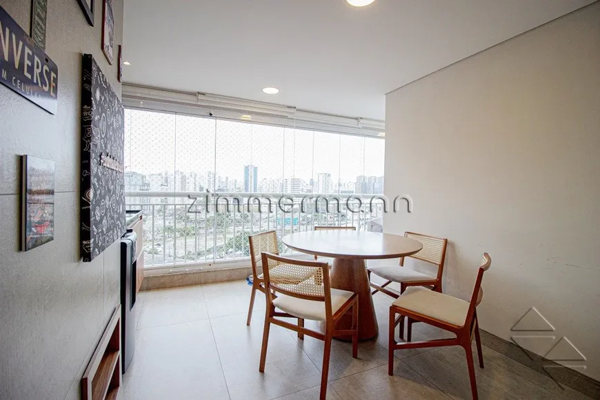 Foto 1 de Apartamento com 3 Quartos à venda, 80m² em Barra Funda, São Paulo
