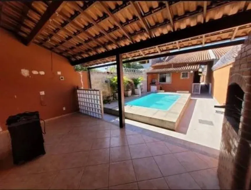 Foto 1 de Casa com 2 Quartos à venda, 76m² em Eden, Sorocaba