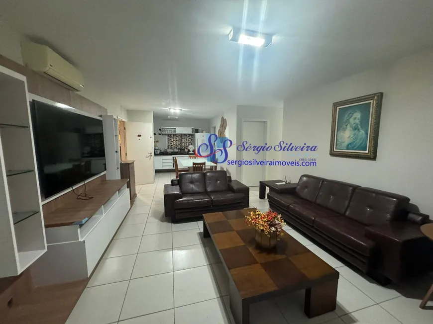 Foto 1 de Apartamento com 4 Quartos à venda, 126m² em Porto das Dunas, Aquiraz