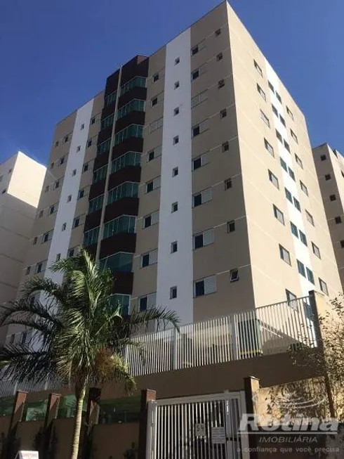 Foto 1 de Apartamento com 3 Quartos à venda, 77m² em Tubalina, Uberlândia