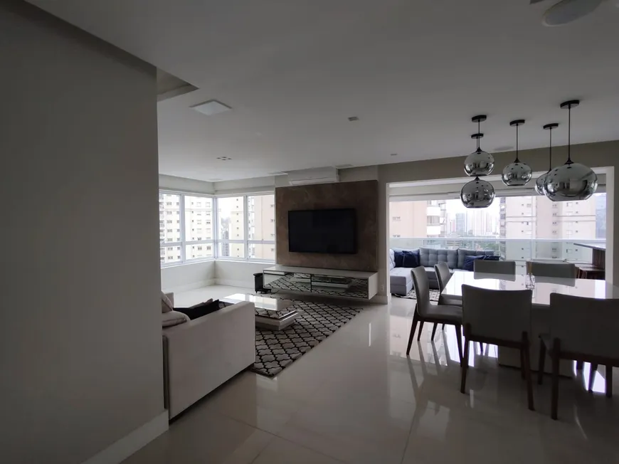 Foto 1 de Apartamento com 4 Quartos à venda, 165m² em Brooklin, São Paulo