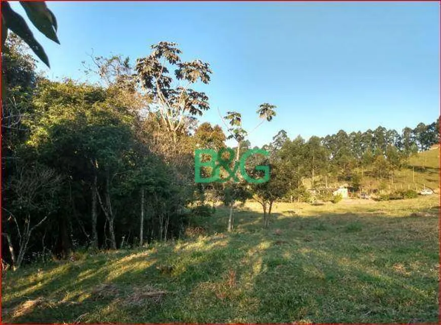 Foto 1 de Lote/Terreno à venda, 33000m² em , Igaratá