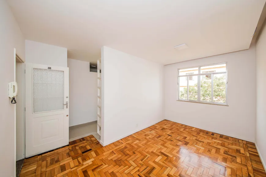 Foto 1 de Apartamento com 2 Quartos à venda, 69m² em Santa Helena, Juiz de Fora