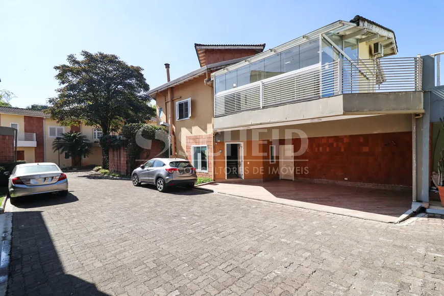 Foto 1 de Casa de Condomínio com 4 Quartos à venda, 382m² em Alto Da Boa Vista, São Paulo