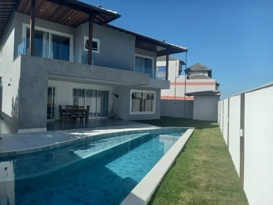 Foto 1 de Casa com 4 Quartos à venda, 266m² em Foguete, Cabo Frio