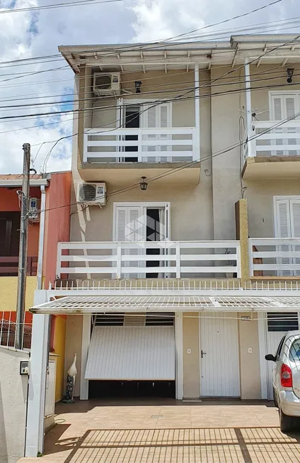 Foto 1 de Sobrado com 2 Quartos à venda, 95m² em Santa Lúcia, Caxias do Sul