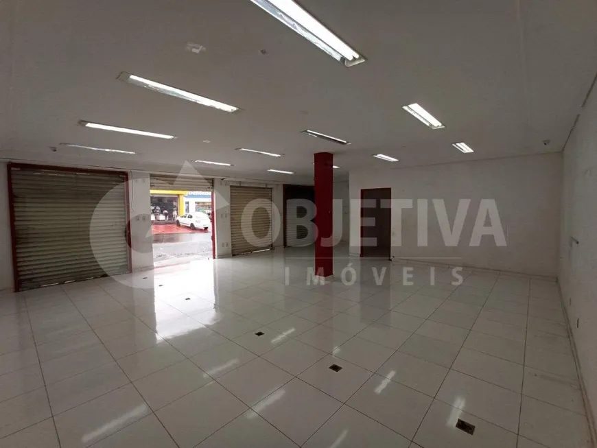 Foto 1 de Ponto Comercial para alugar, 200m² em Granada, Uberlândia