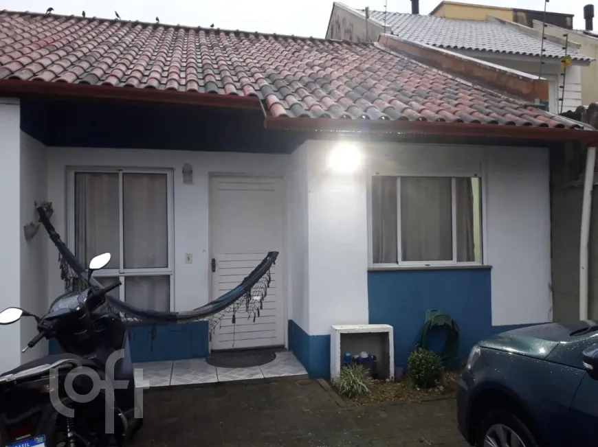 Foto 1 de Casa com 2 Quartos à venda, 53m² em Estância Velha, Canoas