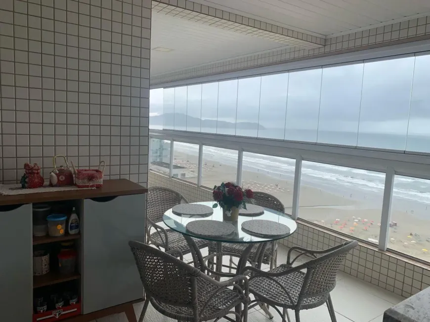 Foto 1 de Apartamento com 3 Quartos à venda, 131m² em Aviação, Praia Grande