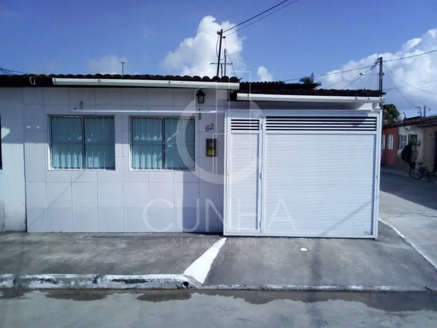 Foto 1 de Casa de Condomínio com 2 Quartos à venda, 50m² em Tabuleiro do Pinto, Rio Largo