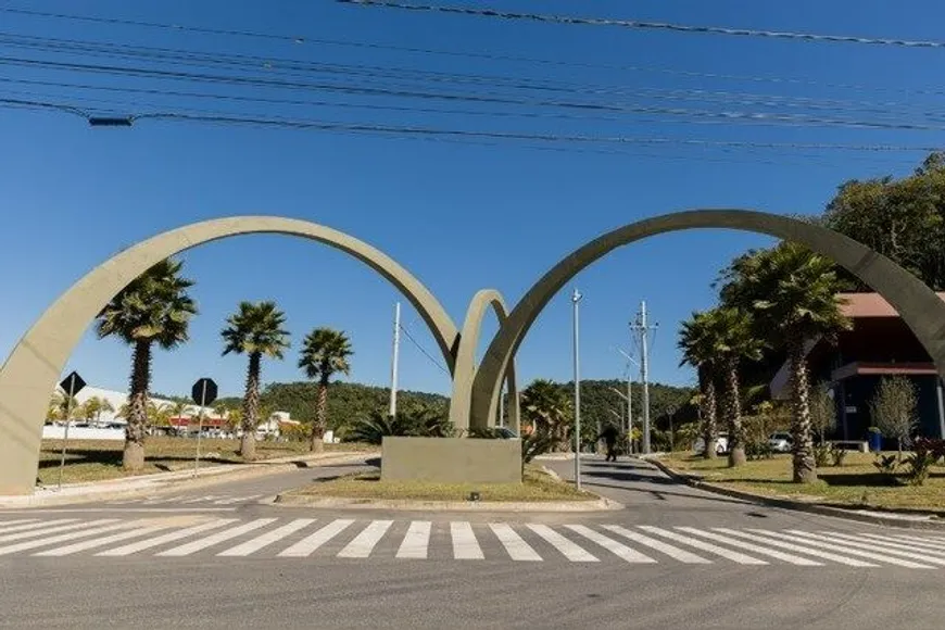 Foto 1 de Lote/Terreno à venda, 240m² em Itinga, Joinville