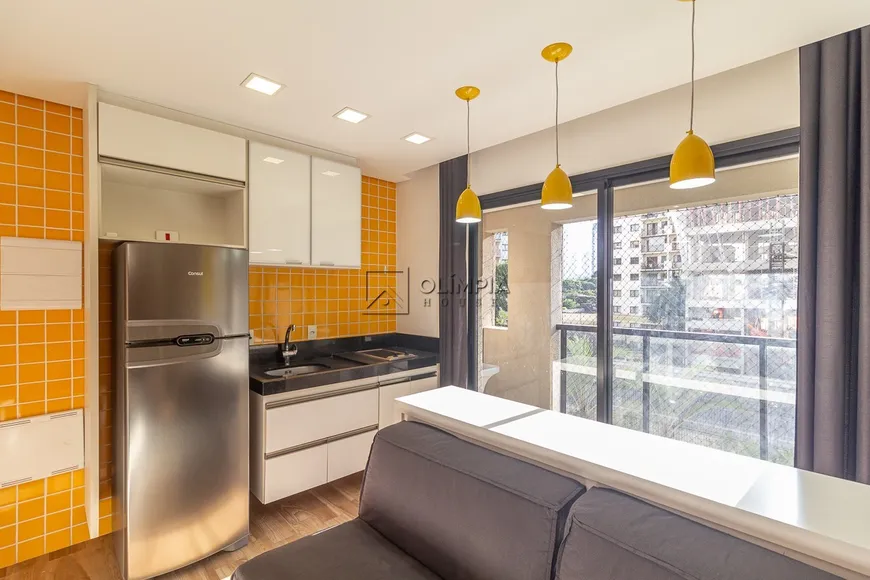 Foto 1 de Apartamento com 1 Quarto para alugar, 35m² em Vila Olímpia, São Paulo