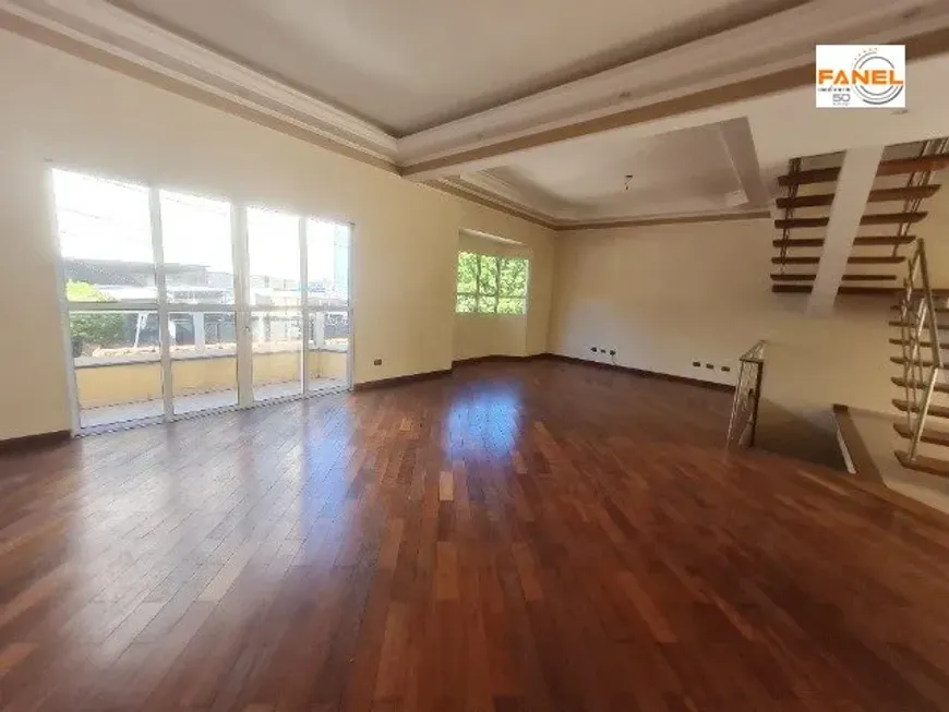 Foto 1 de Sobrado com 3 Quartos à venda, 260m² em Lar São Paulo, São Paulo