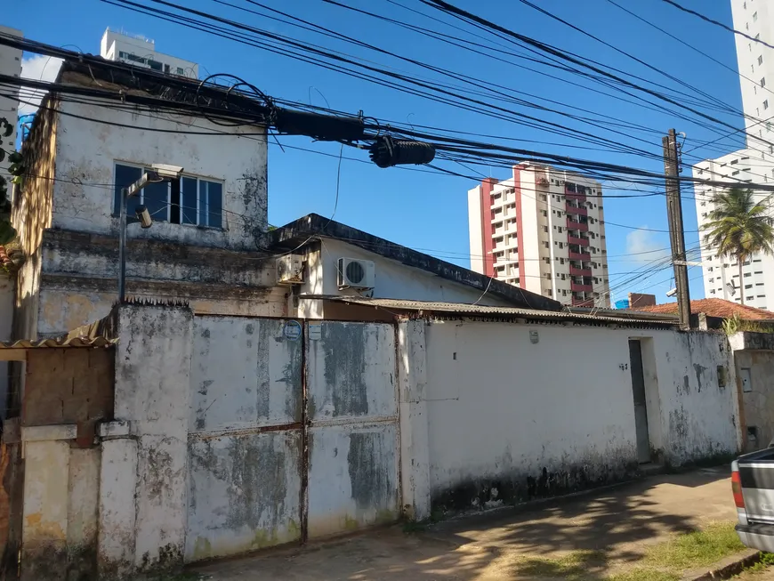 Foto 1 de Imóvel Comercial com 6 Quartos para venda ou aluguel, 430m² em Prado, Recife