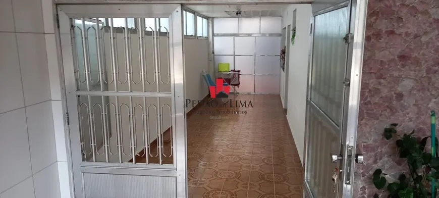 Foto 1 de Casa com 2 Quartos para alugar, 120m² em Cidade Mae Do Ceu, São Paulo