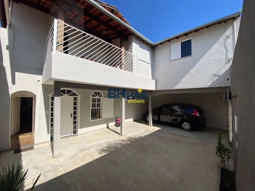 Foto 1 de Casa com 5 Quartos à venda, 449m² em Dom Bosco, Belo Horizonte