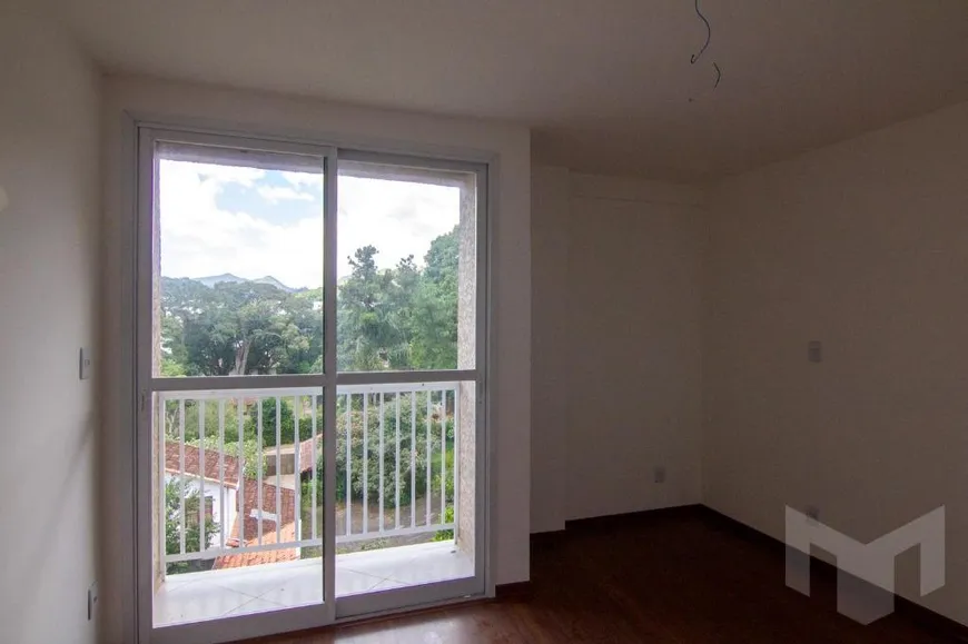 Foto 1 de Apartamento com 3 Quartos à venda, 200m² em Itaipava, Petrópolis