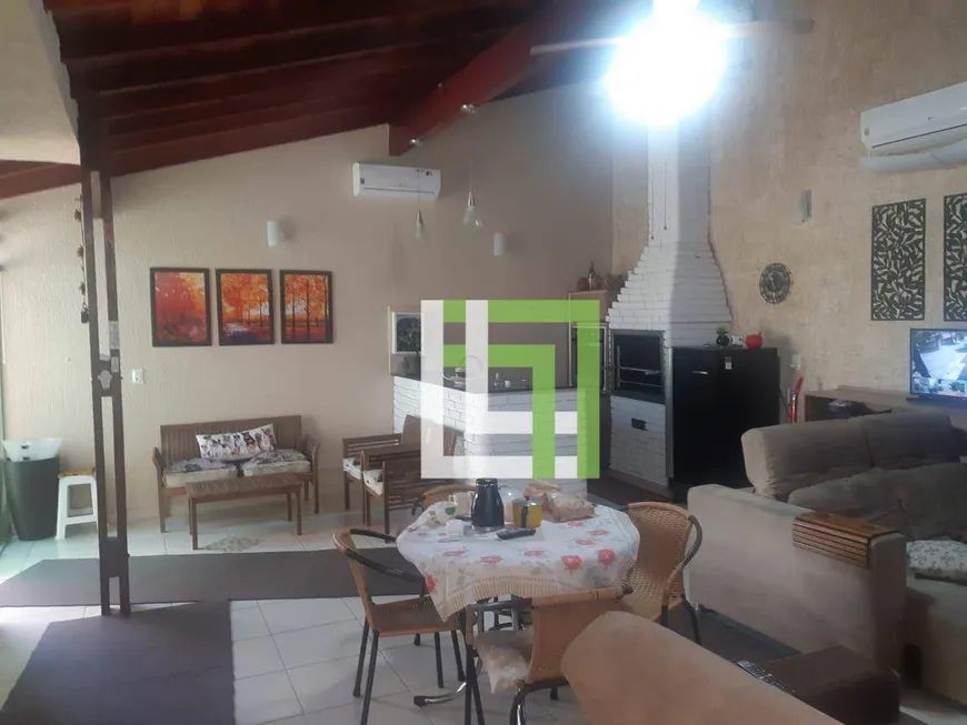 Foto 1 de Casa com 3 Quartos à venda, 250m² em Tulipas, Jundiaí