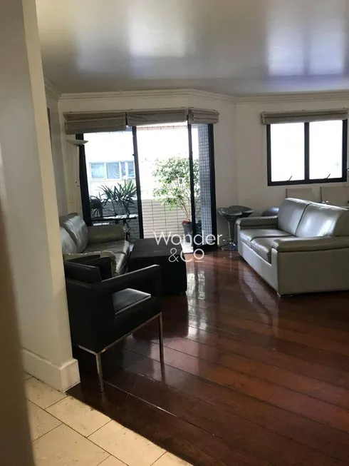 Foto 1 de Apartamento com 3 Quartos à venda, 166m² em Brooklin, São Paulo