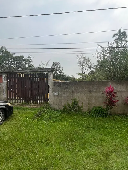 Foto 1 de Fazenda/Sítio com 4 Quartos à venda, 100m² em Centro, Mongaguá