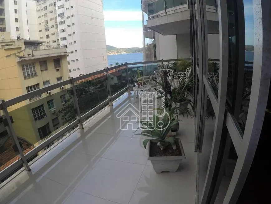 Foto 1 de Apartamento com 4 Quartos à venda, 421m² em Ingá, Niterói