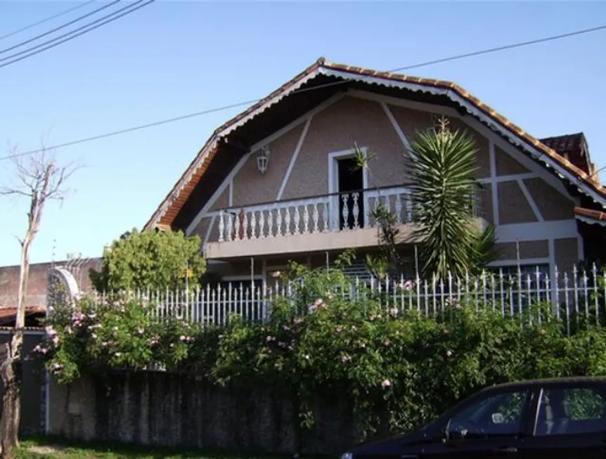 Foto 1 de Casa com 3 Quartos à venda, 550m² em Parque Guaruá, Juiz de Fora