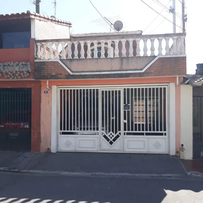 Foto 1 de Sobrado com 2 Quartos à venda, 220m² em Vila Galvão, Guarulhos