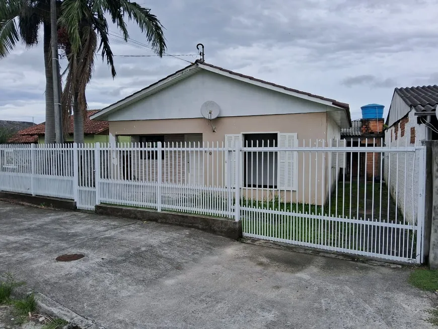 Foto 1 de Casa com 4 Quartos à venda, 130m² em Argentina, Criciúma