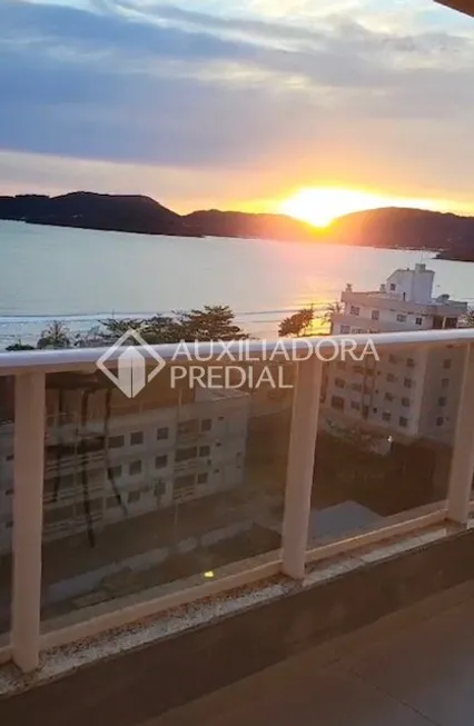 Foto 1 de Apartamento com 3 Quartos à venda, 152m² em Perequê, Porto Belo