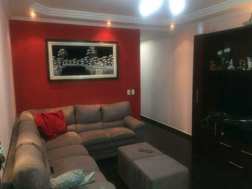 Foto 1 de Sobrado com 4 Quartos à venda, 203m² em Vila Curuçá, Santo André