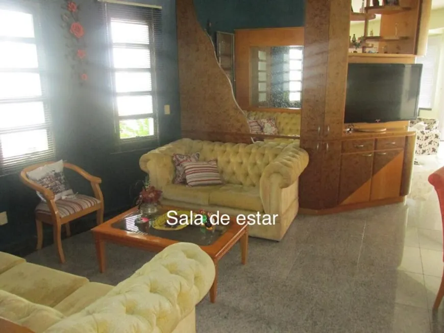 Foto 1 de Casa com 5 Quartos à venda, 374m² em Mata da Praia, Vitória