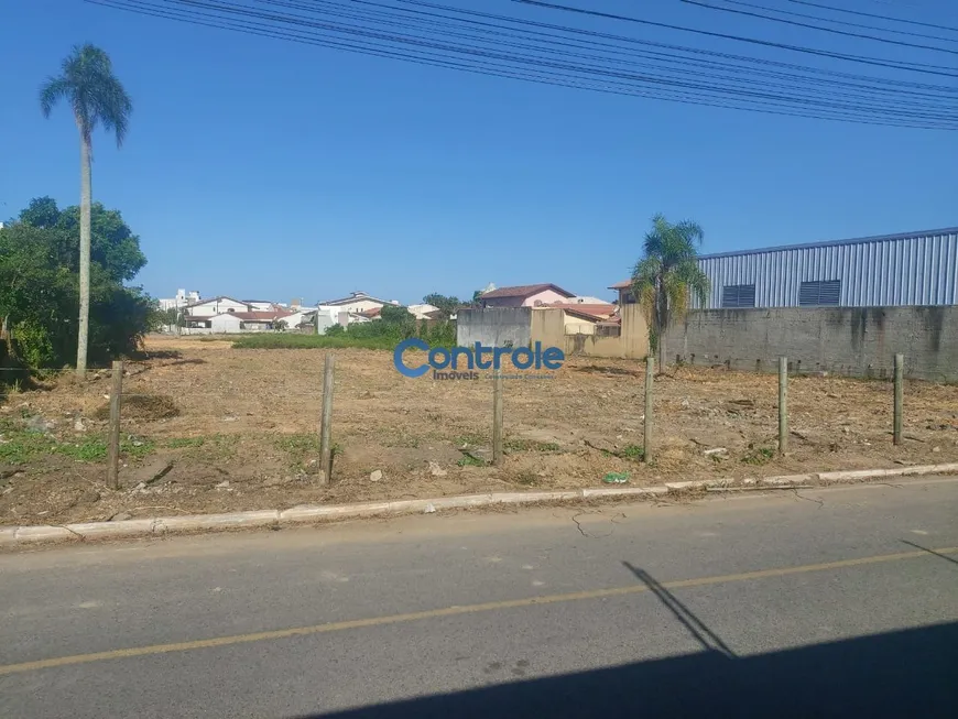 Foto 1 de Lote/Terreno à venda em Centro, Palhoça