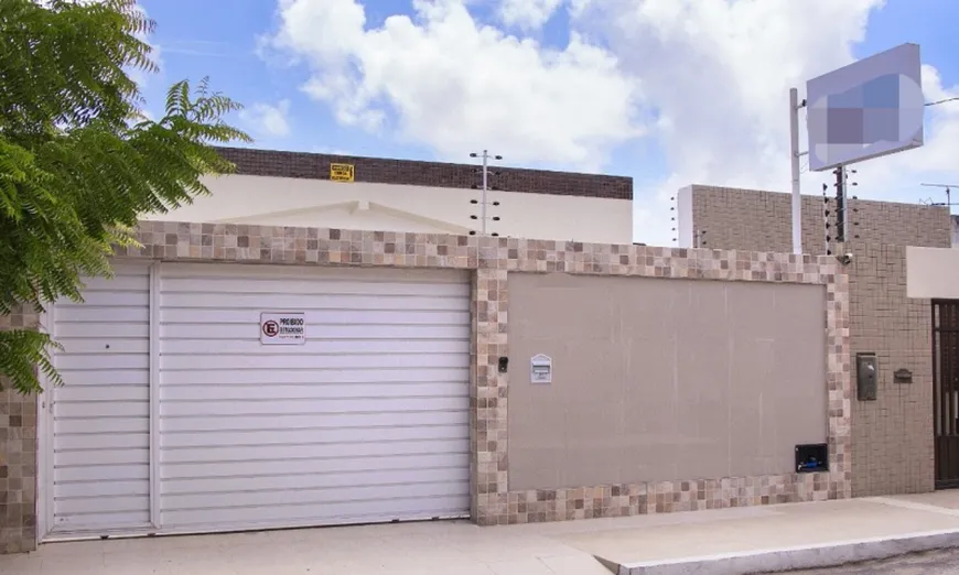 Foto 1 de Casa com 3 Quartos à venda, 160m² em Grageru, Aracaju