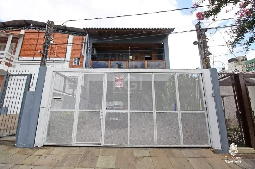 Foto 1 de Casa com 3 Quartos à venda, 150m² em Partenon, Porto Alegre