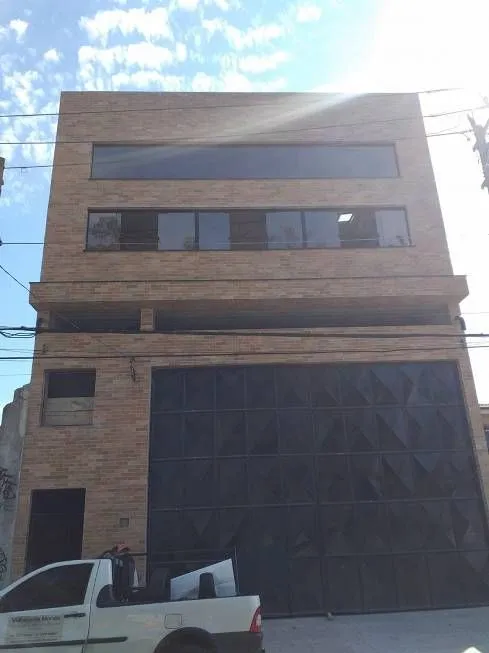 Foto 1 de Prédio Comercial para venda ou aluguel, 780m² em Vila Carrão, São Paulo