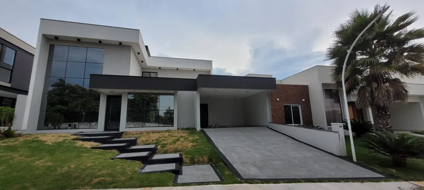 Foto 1 de Casa de Condomínio com 4 Quartos para venda ou aluguel, 218m² em Jardim Residencial Maria Dulce, Indaiatuba