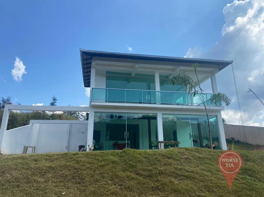 Foto 1 de Casa de Condomínio com 3 Quartos para venda ou aluguel, 200m² em Condomínio Quintas do Rio Manso, Brumadinho