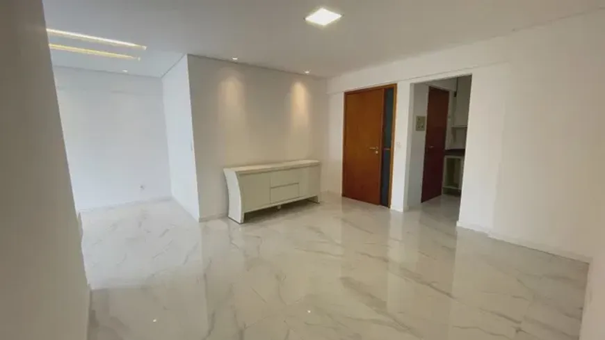 Foto 1 de Apartamento com 3 Quartos à venda, 120m² em Barra da Tijuca, Rio de Janeiro