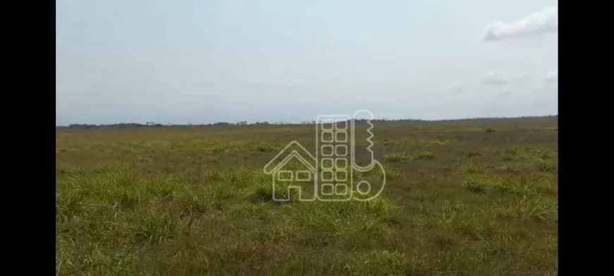 Foto 1 de Fazenda/Sítio com 3 Quartos à venda, 600m² em Sitio Quissama, Quissamã