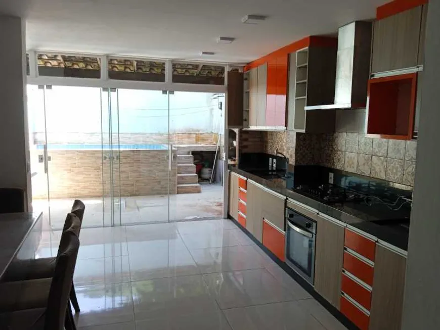 Foto 1 de Casa com 3 Quartos para alugar, 200m² em Jacarepaguá, Rio de Janeiro