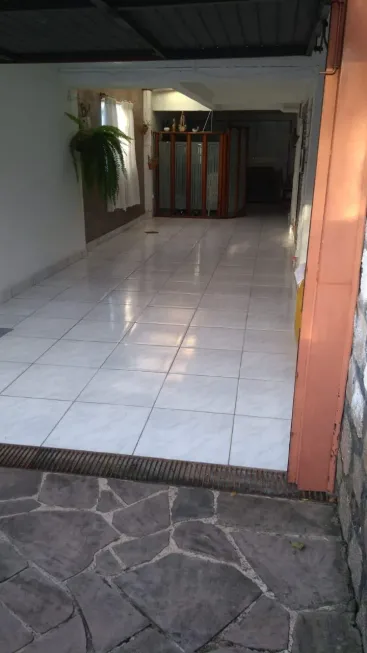 Foto 1 de Casa com 3 Quartos à venda, 299m² em Nonoai, Porto Alegre