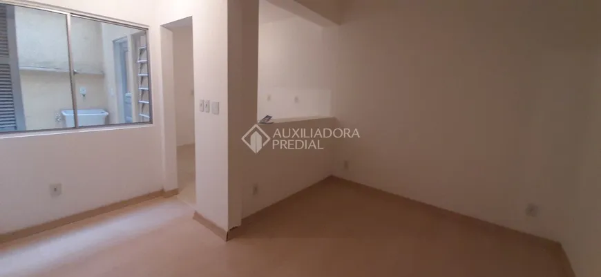 Foto 1 de Apartamento com 1 Quarto à venda, 35m² em Rio Branco, Porto Alegre