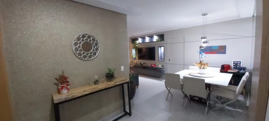 Foto 1 de Apartamento com 3 Quartos à venda, 119m² em Ribeirão do Lipa, Cuiabá