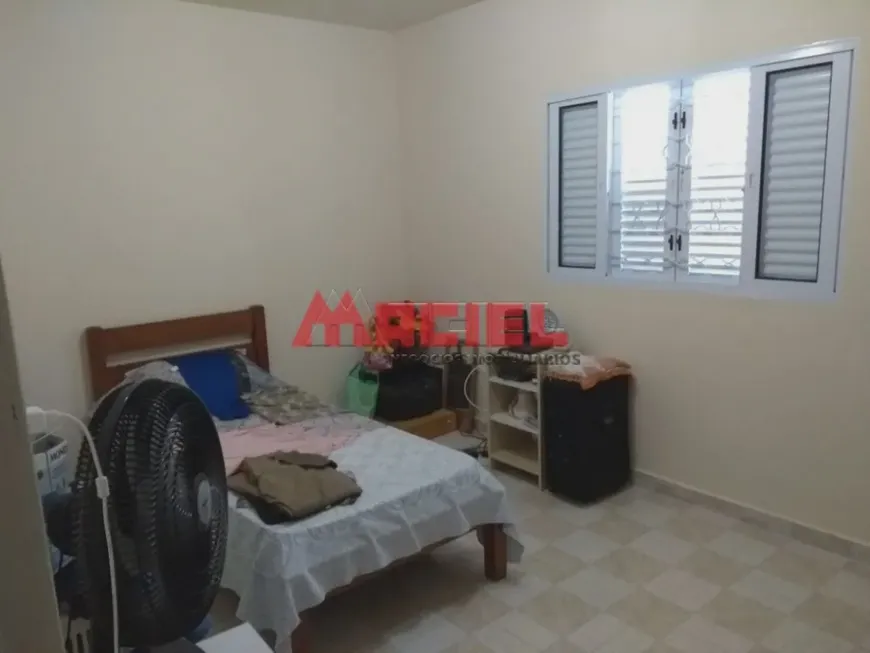 Foto 1 de Casa com 3 Quartos à venda, 100m² em Jardim Colônial, São José dos Campos