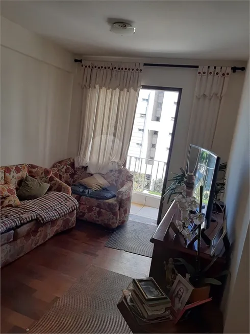 Foto 1 de Apartamento com 3 Quartos à venda, 63m² em Jardim Marajoara, São Paulo