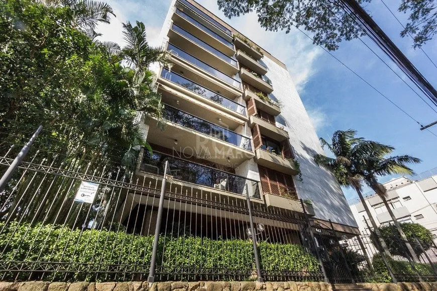 Foto 1 de Apartamento com 4 Quartos à venda, 297m² em Santana, Porto Alegre