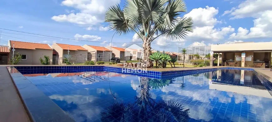Foto 1 de Casa de Condomínio com 2 Quartos à venda, 148m² em Fazenda São Domingos, Goiânia