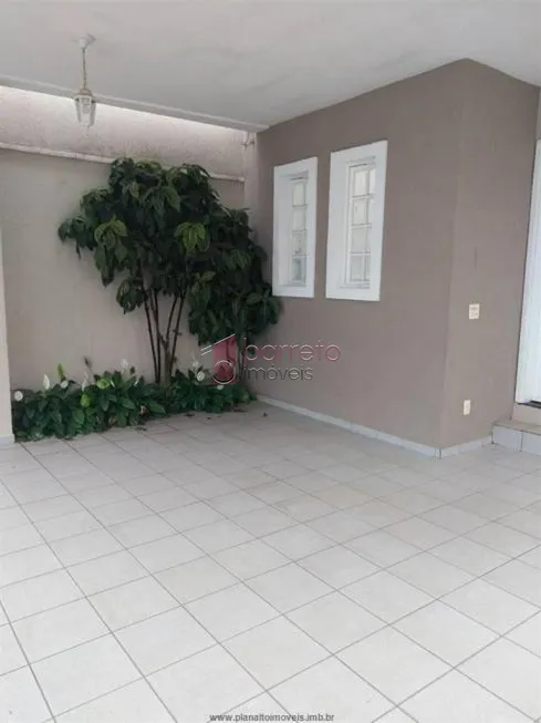 Foto 1 de Casa com 3 Quartos à venda, 140m² em Vila Guarani, Jundiaí