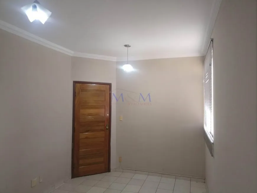 Foto 1 de Apartamento com 2 Quartos para alugar, 48m² em Minascaixa, Belo Horizonte